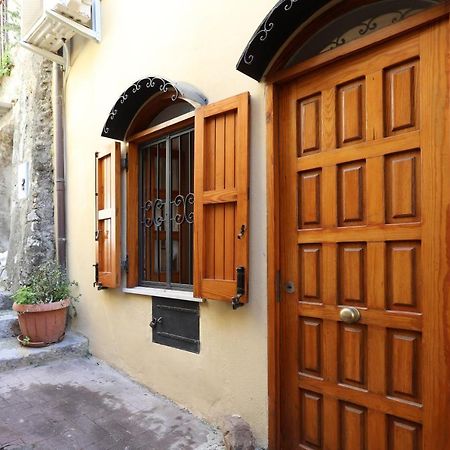 Porta Catania & Duomo Cozy Apartment Taormina Bagian luar foto